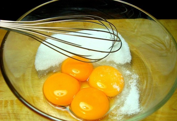 trứng đánh kem 