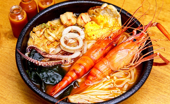 mỳ cay hải sản Hàn Quốc