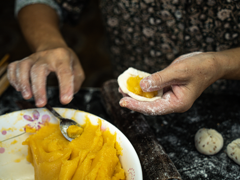 tạo hình bánh